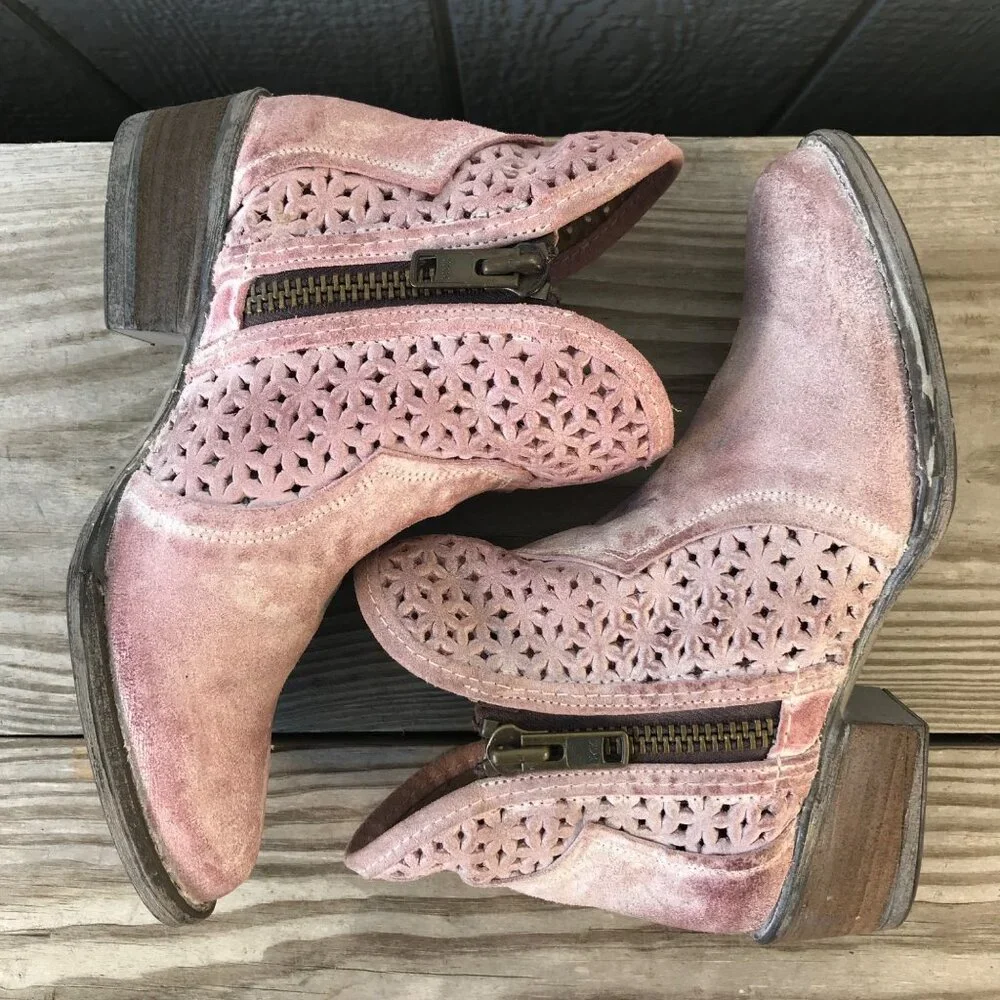Circle G by Corral Shortie Cutout Womens Chalky Pink Ankle Boots 7.5 M Q5062